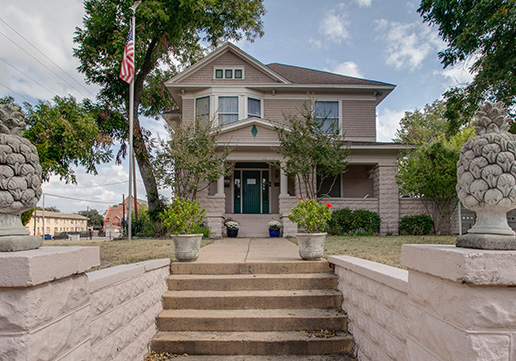 Little Elm home exterior before painting